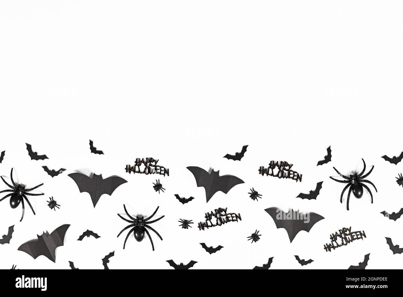 Murciélagos de halloween fotografías e imágenes de alta resolución - Alamy Murciélagos de halloween fotografías e imágenes de alta resolución - Alamy