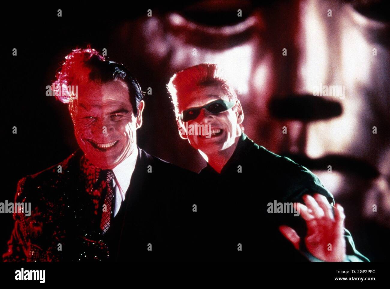 BATMAN PARA SIEMPRE, desde la izquierda: Tommy Lee Jones como dos caras,  Jim Carrey, como el Riddler, 1995. © Warner Bros. /Cortesía Colección  Everett Fotografía de stock - Alamy