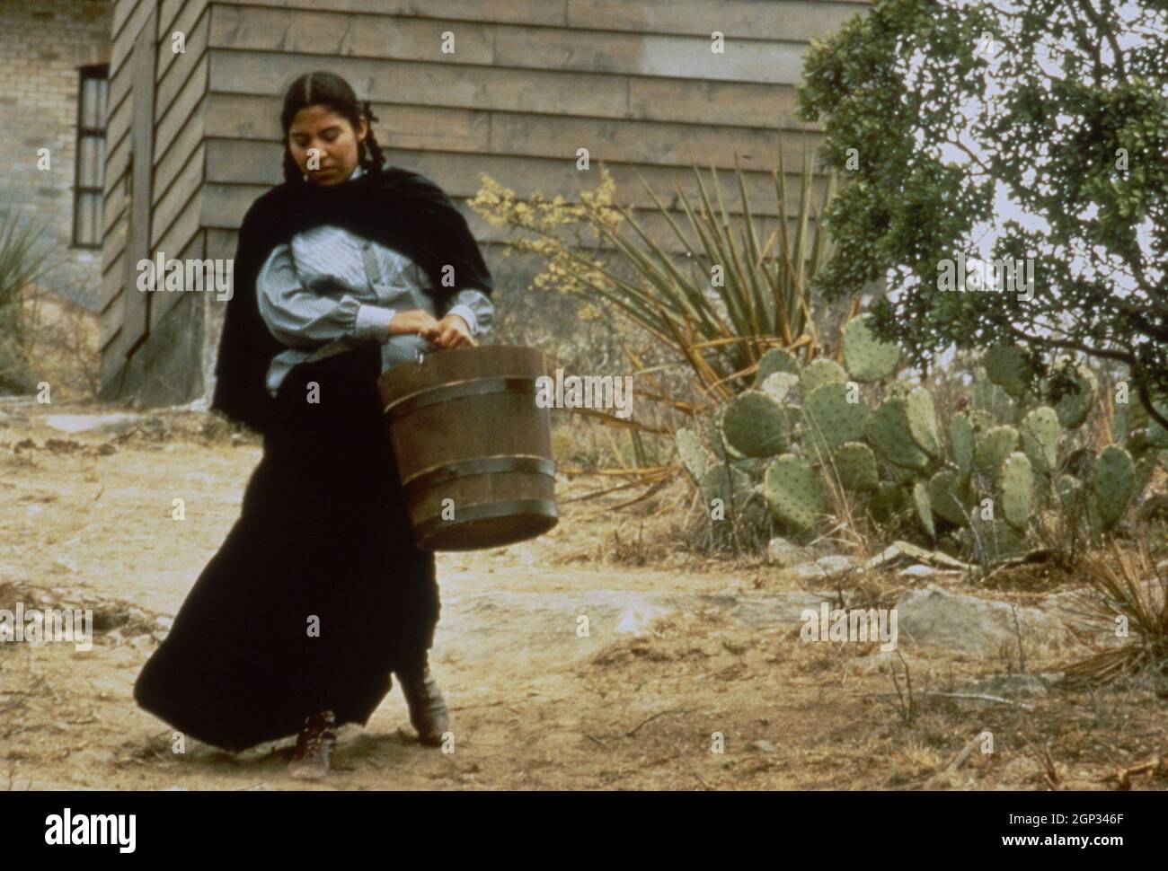 COMO EL AGUA PARA EL CHOCOLATE, (también conocido COMO COMO COMO COMO
