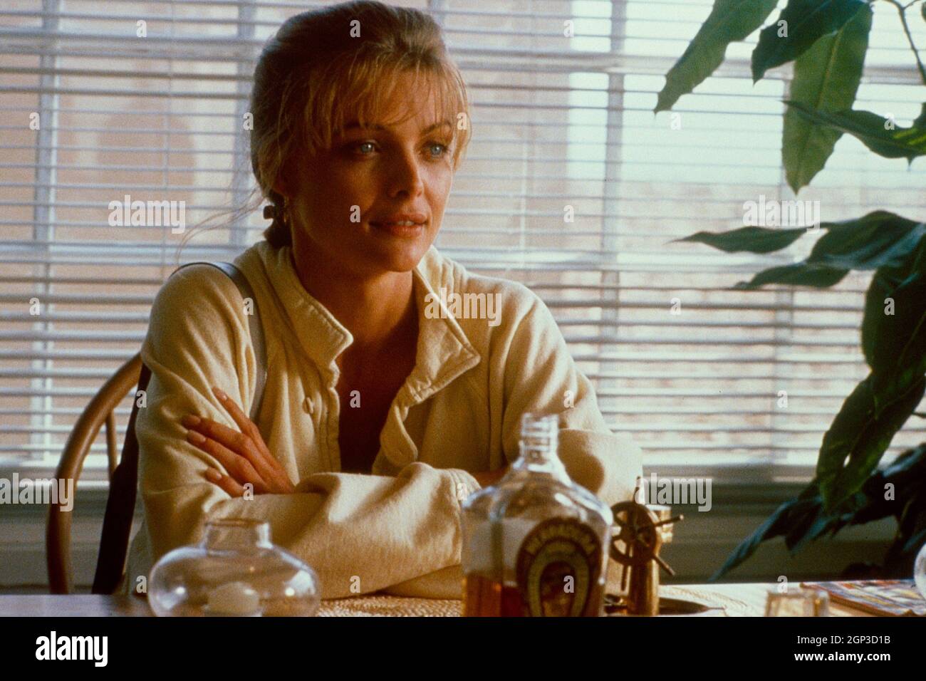 TEQUILA SUNRISE, Michelle Pfeiffer, 1988. ph © Warner Bros. /courtesy Everett Collection