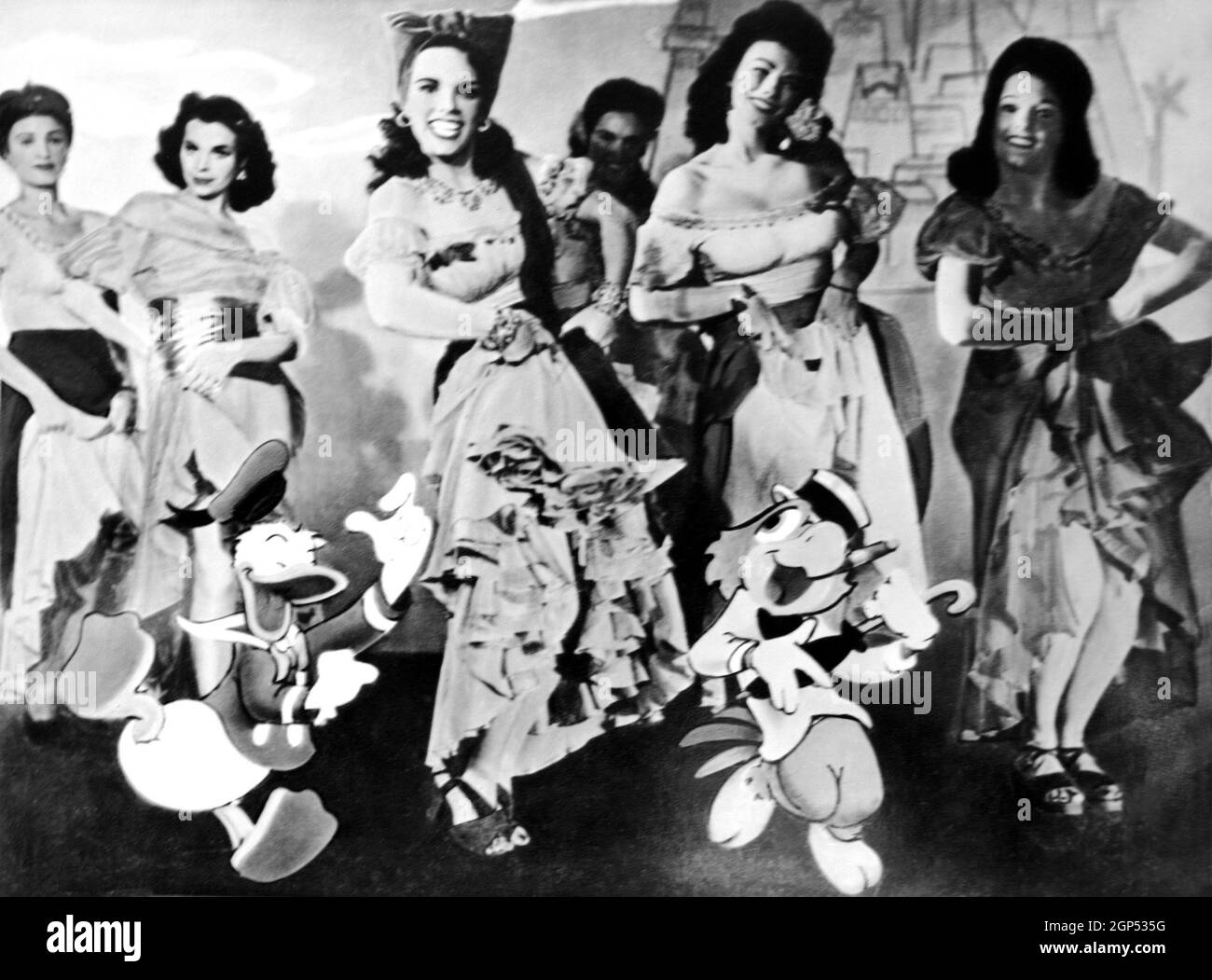 LOS TRES CABALLEROS, desde la izquierda, centro, Donald Duck, Aurora