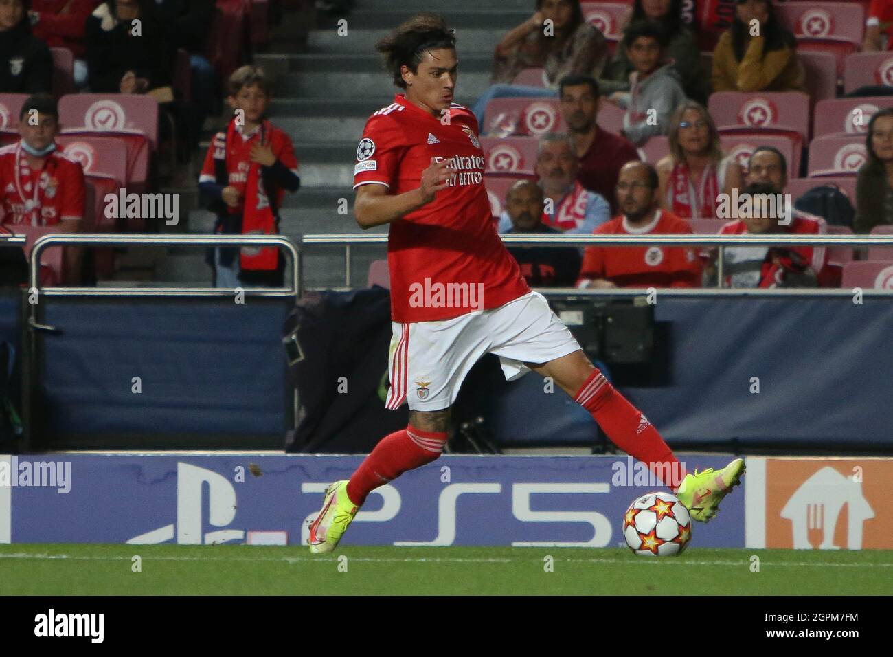 Darwin Núñez de Benfica durante el partido de fútbol de la UEFA Champions League, Group Stage, Group E entre SL Benfica y FC Barcelona el 29 de septiembre de 2021 en Stade de Luz, Lisboa, Portugal. Foto de Laurent Lairys/ABACAPRESS.COM Foto de stock