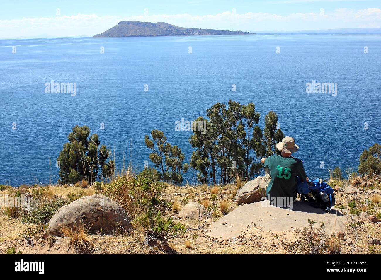 Tranquilidad en la isla Taquile, Lago Titicaca, Perú Foto de stock