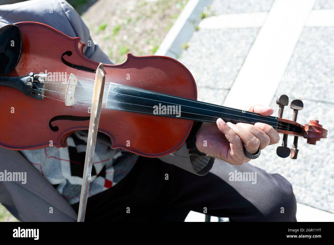 Artista de música callejera fotografías e imágenes de alta resolución -  Página 2 - Alamy