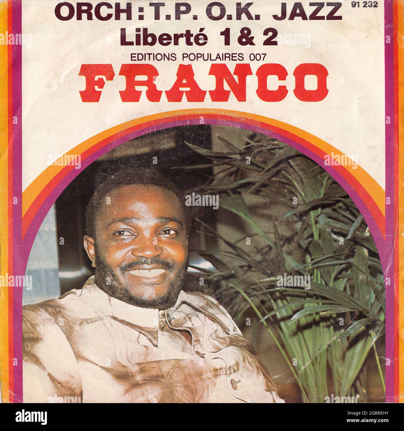 Franco et l'Orchestre T.P. NO ESTÁ MAL Jazz - Liberté pt.1 & pt.2 45rpm - Vinyl Record Cover Foto de stock