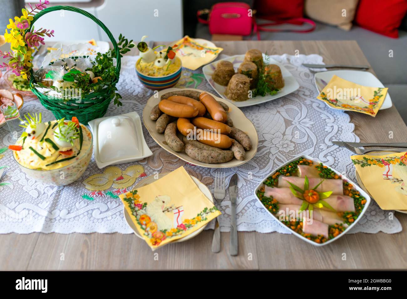 Comidas tradicionales de Europa con ocasión de la Pascua Fotografía de stock - Alamy