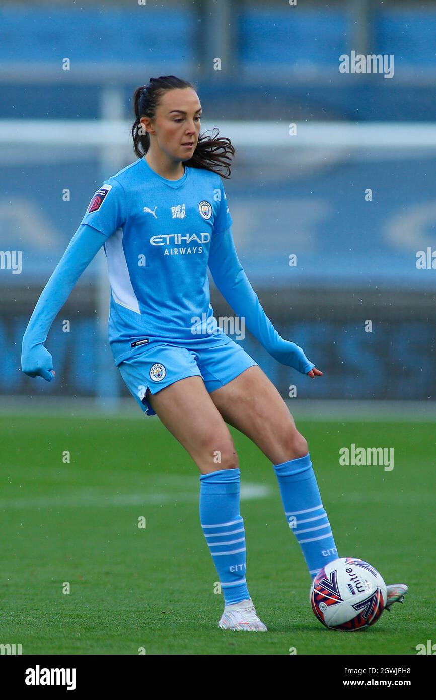 Manchester, Reino Unido. 03rd Oct, 2021. Manchester City Academy Stadium, Manchester, 3rd de octubre de 2021 Barclays FA SuperLiga Femenina- Manchester City Mujeres vs West Ham Mujeres Caroline Weir de Manchester City Mujeres. Crédito: Touchlinepics/Alamy Live News Foto de stock