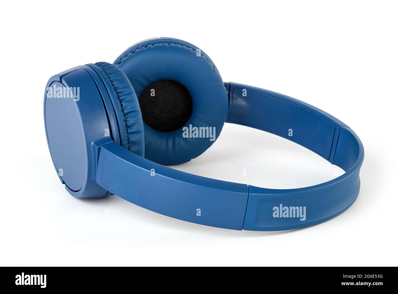 Auriculares inalámbricos azules sobre fondo blanco Fotografía de stock -  Alamy