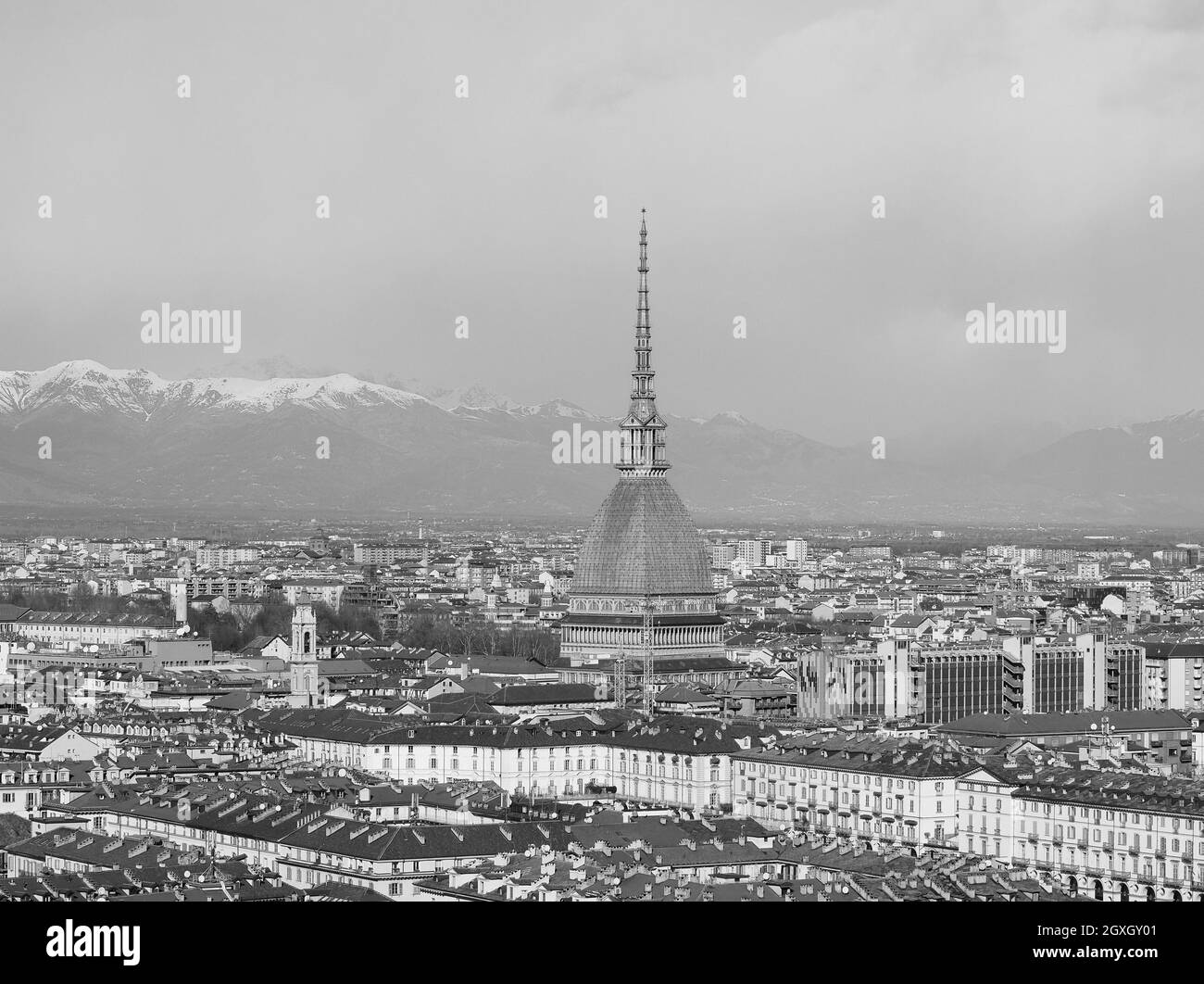 Vista aérea de la ciudad de Turín, Italia en blanco y negro Foto de stock