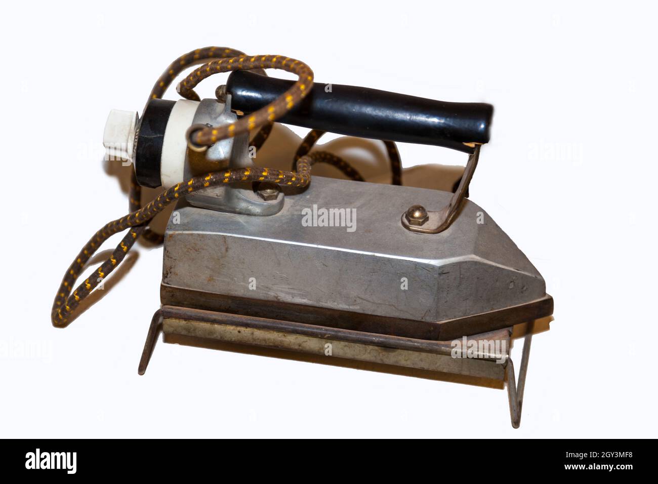 Plancha eléctrica antigua fotografías e imágenes de alta resolución - Alamy