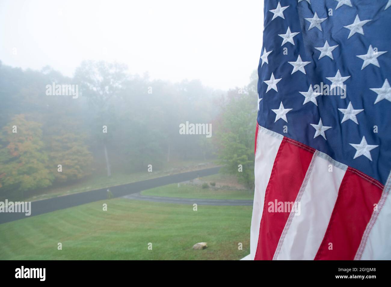 Bandera Americana en el humo/niebla Foto de stock