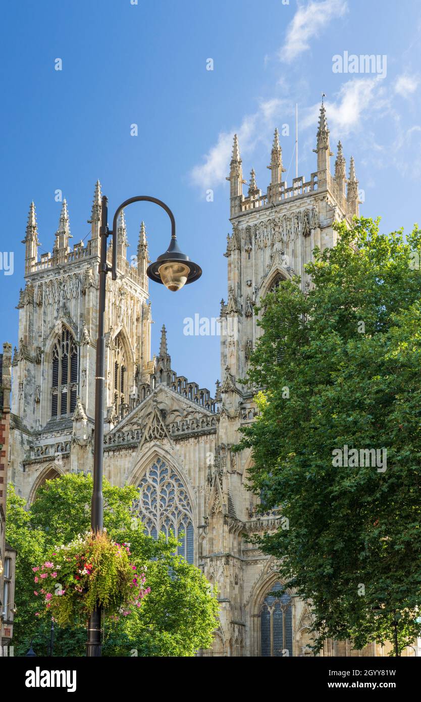 York Minster, West Bell Towers, York, North Yorkshire, Reino Unido. Foto de stock