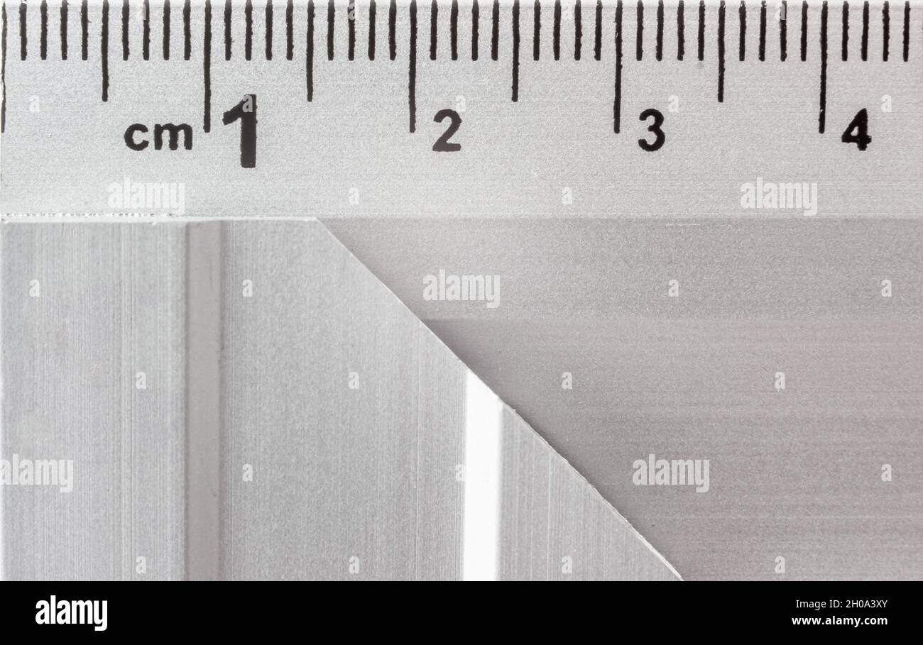 Búho amplio tambor Escala métrica de la regla. Primer plano de la regla Fotografía de stock -  Alamy