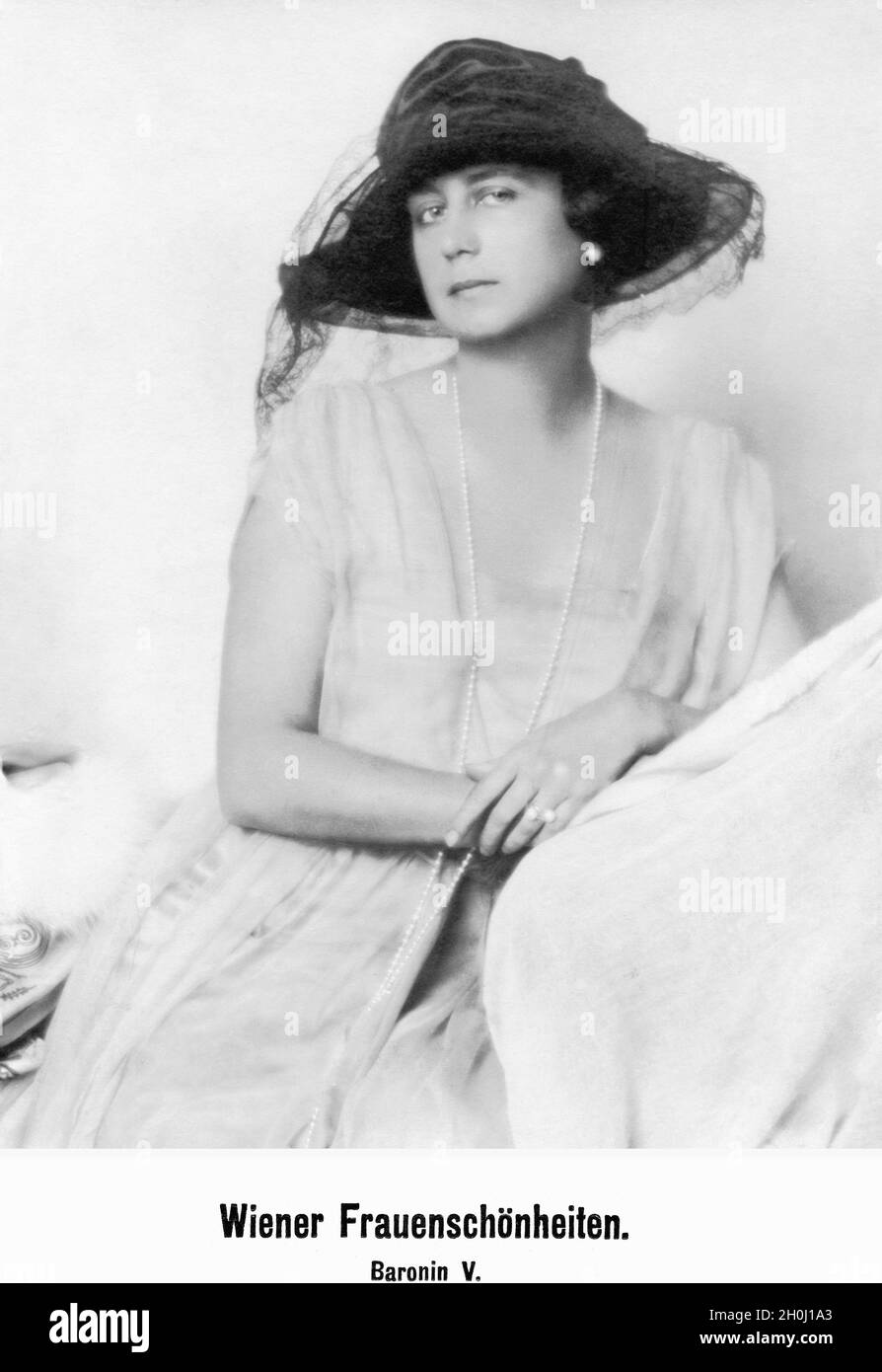 Retrato de una mujer desde 1921. [traducción automática] Foto de stock