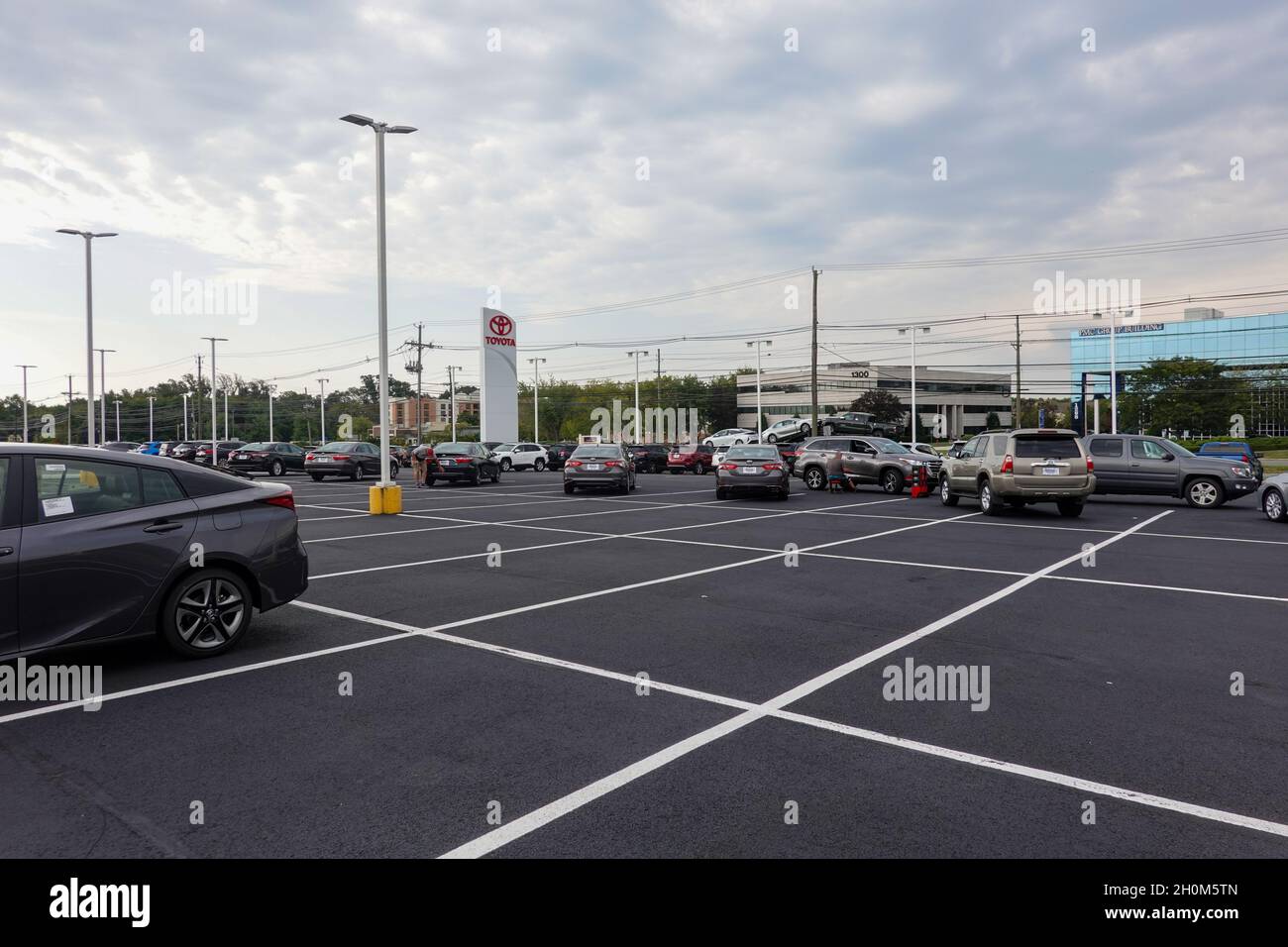 Mt. Laurel, New Jersey Septiembre, 2021 Un concesionario Toyota con