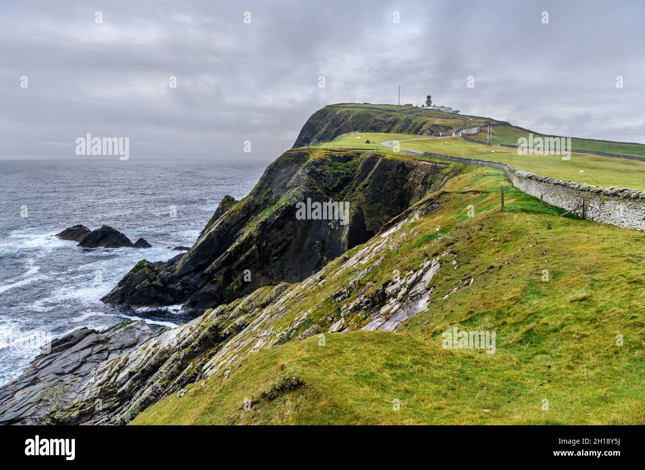 Faro de Sumburgh Head, Sumburgh Head, Mainland, Shetland, Escocia, REINO UNIDO Foto de stock
