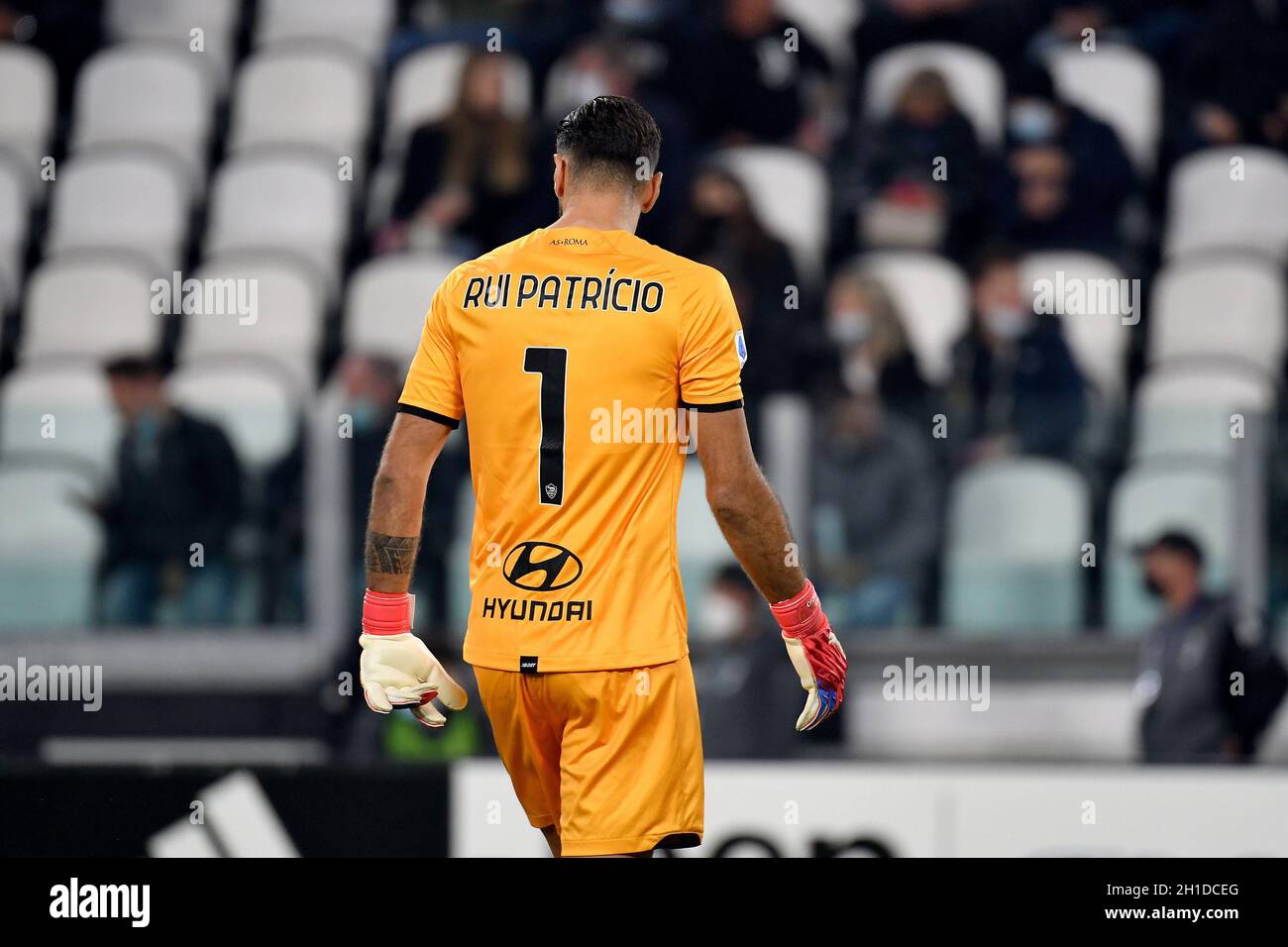 Rui Patricio de AS Roma en acción durante el partido Serie A 2021/22 entre  Juventus FC y AS Roma en el estadio Allianz el 17 de octubre de 2021 en  Turín, It