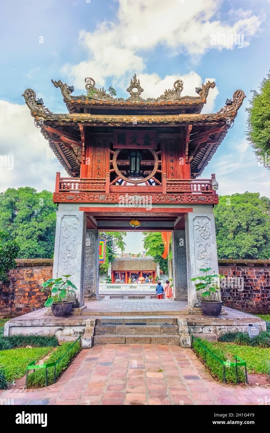 El templo de la literatura en Hanoi, Vietnam Foto de stock