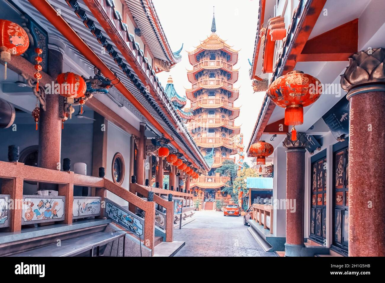 Che Chin Khor Templo pagoda de estilo chino y en Bangkok, Tailandia Foto de stock