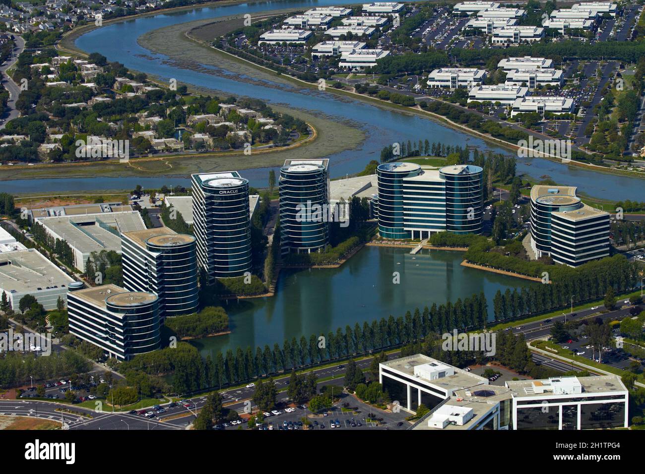 Oracle Corporation sede y vías navegables, Redwood Shores, Redwood City, San Francisco, California, EEUU - antena Foto de stock