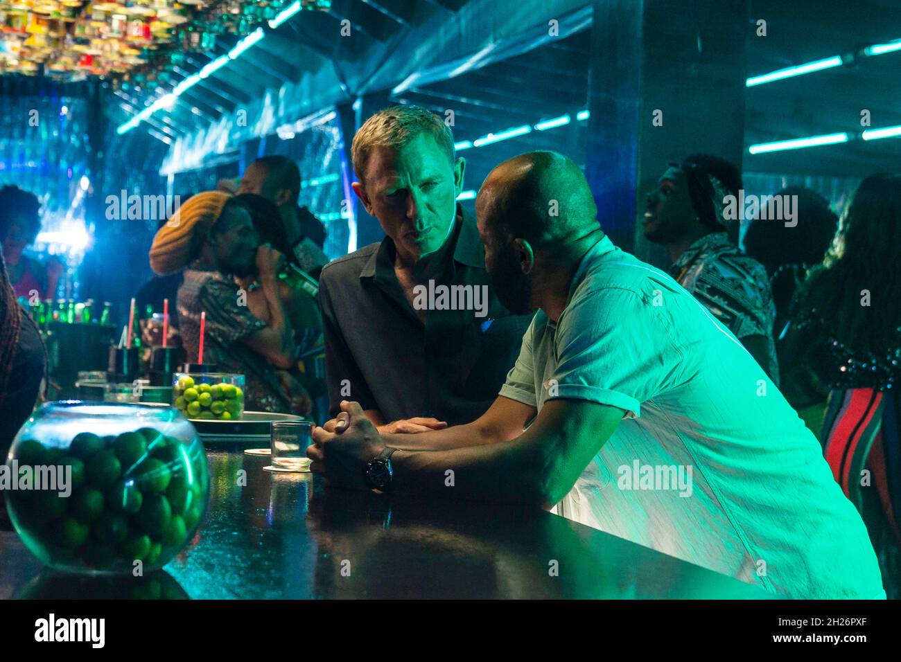 Jeffrey Wright Peliculas Y Programas De Television REINO UNIDO. Jeffrey Wright y Daniel Craig en la nueva película  (C)Metro-Goldwyn-Mayer: No Time To Die (2021). Parcela: Bond ha dejado el  servicio activo. Su paz es de corta duración cuando su