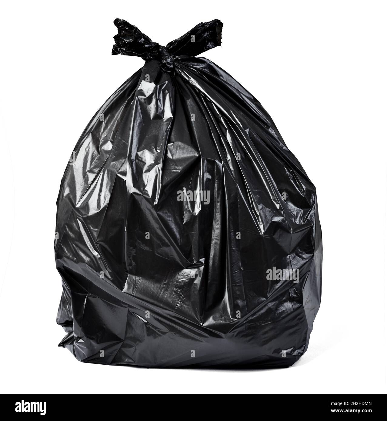 Bolsa de basura. bolsas de basura y papelera verde de reciclaje.  contenedores llenos de basura