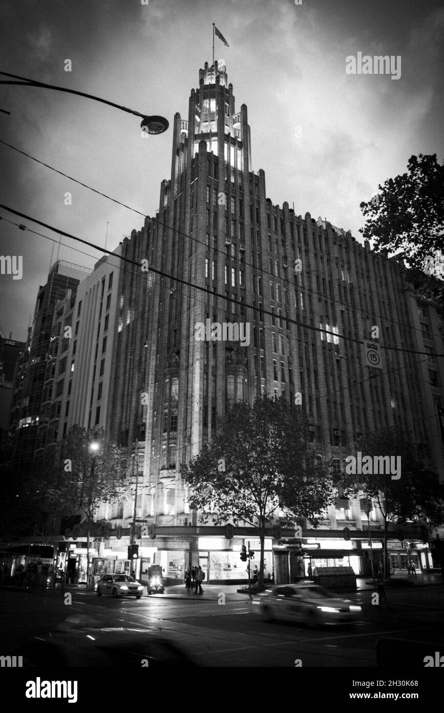 Vista general de la esquina de Collins y Swanston Street en Melbourne Foto de stock