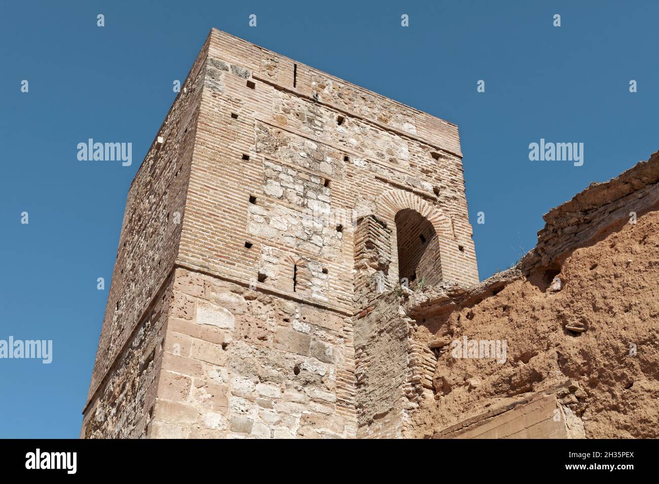 Torre de la fortaleza. Requena, Valencia. Comunitat Valenciana. España. Foto de stock