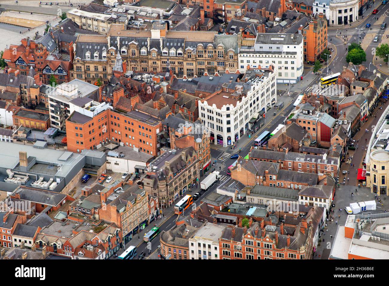 Imagen aérea de Upper Parliament Street en Nottingham City, Nottinghamshire, Inglaterra, Reino Unido Foto de stock