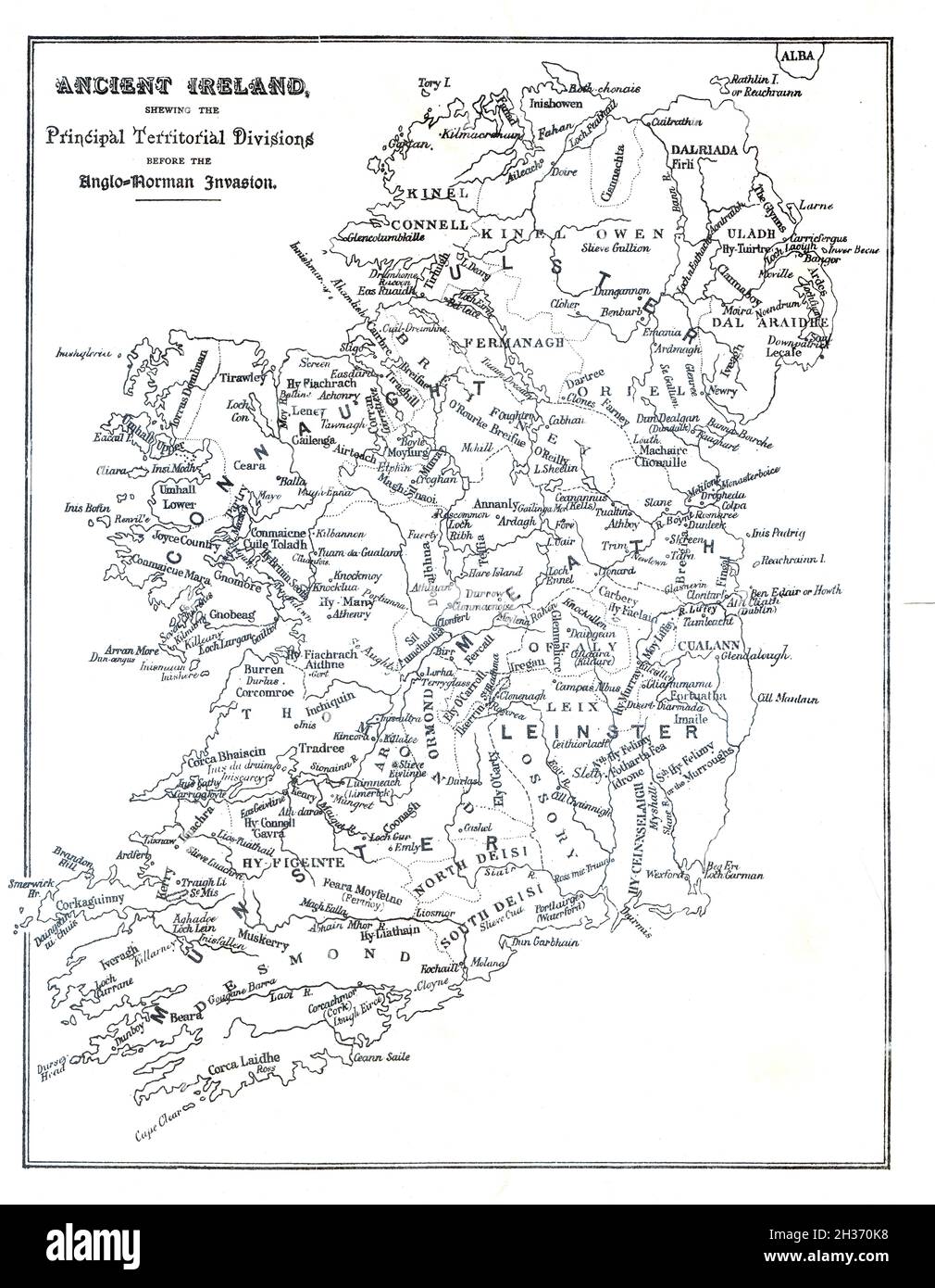 Mapa de Irlanda, antes de la invasión anglo normanda mostrando clanes, septos y divisiones territoriales Foto de stock