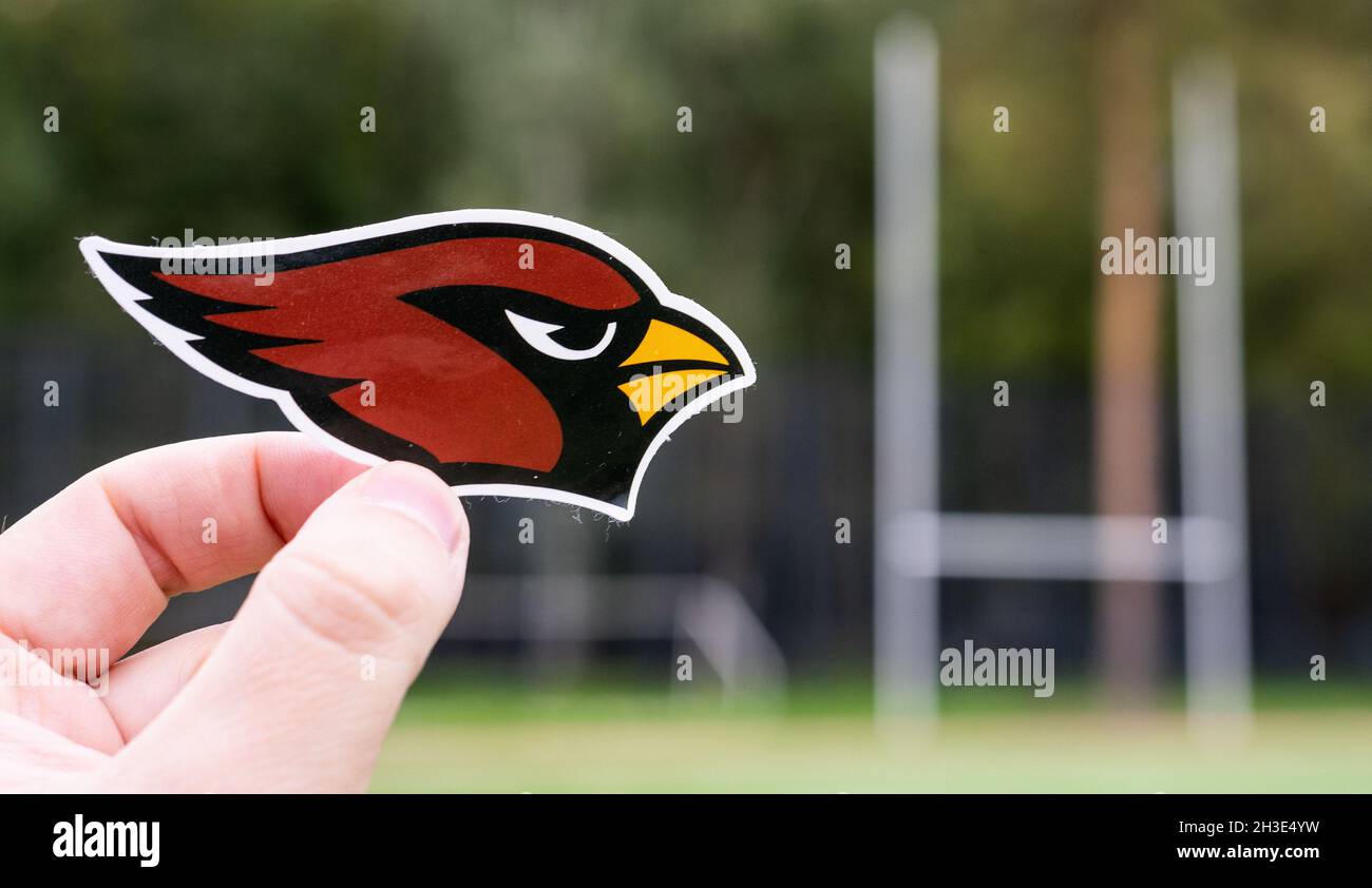 16 de septiembre de 2021, Glendale, Arizona. Emblema de un equipo de fútbol americano profesional Arizona Cardinals con sede en el área metropolitana de Phoenix en el Foto de stock