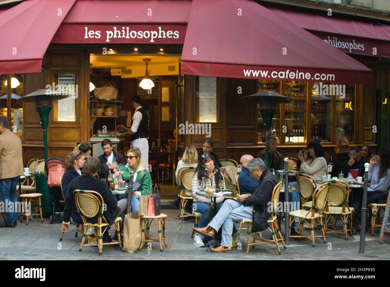 Francia, París, café, gente, Foto de stock