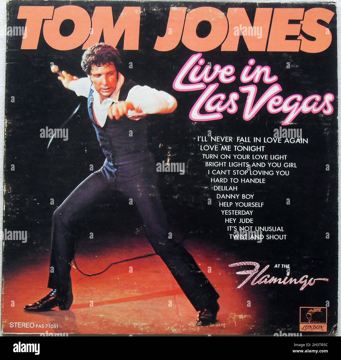 Tom Jones 1960s LP Album Original Vintage Vinyl Live in Las Vegas  Fotografía de stock - Alamy