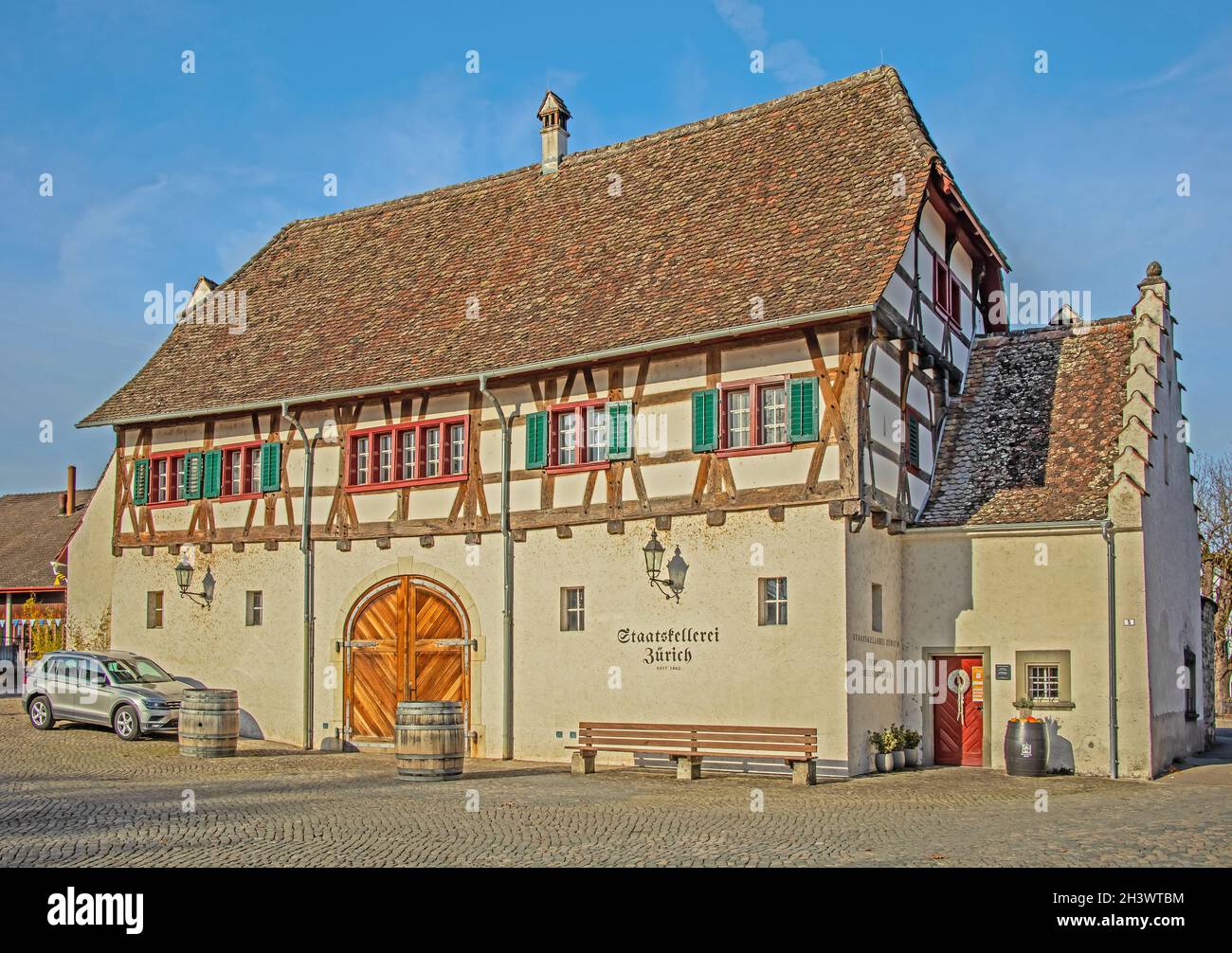 Staatskellerei Zurich en el monasterio de Rheinau, Suiza Foto de stock