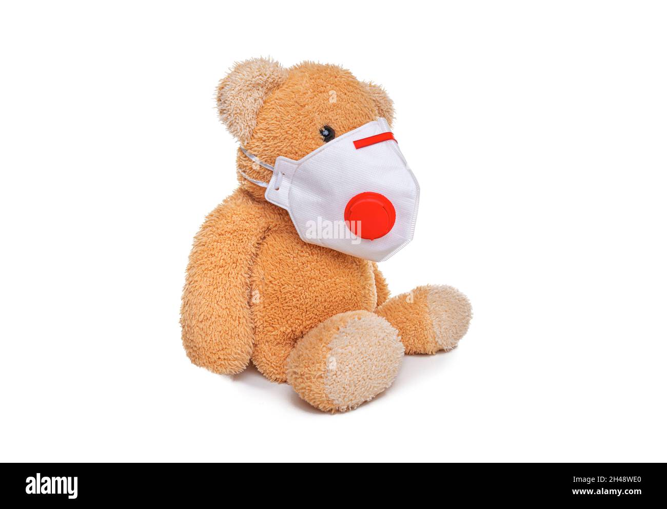 Oso de juguete suave en un respirador Fotografía de stock - Alamy