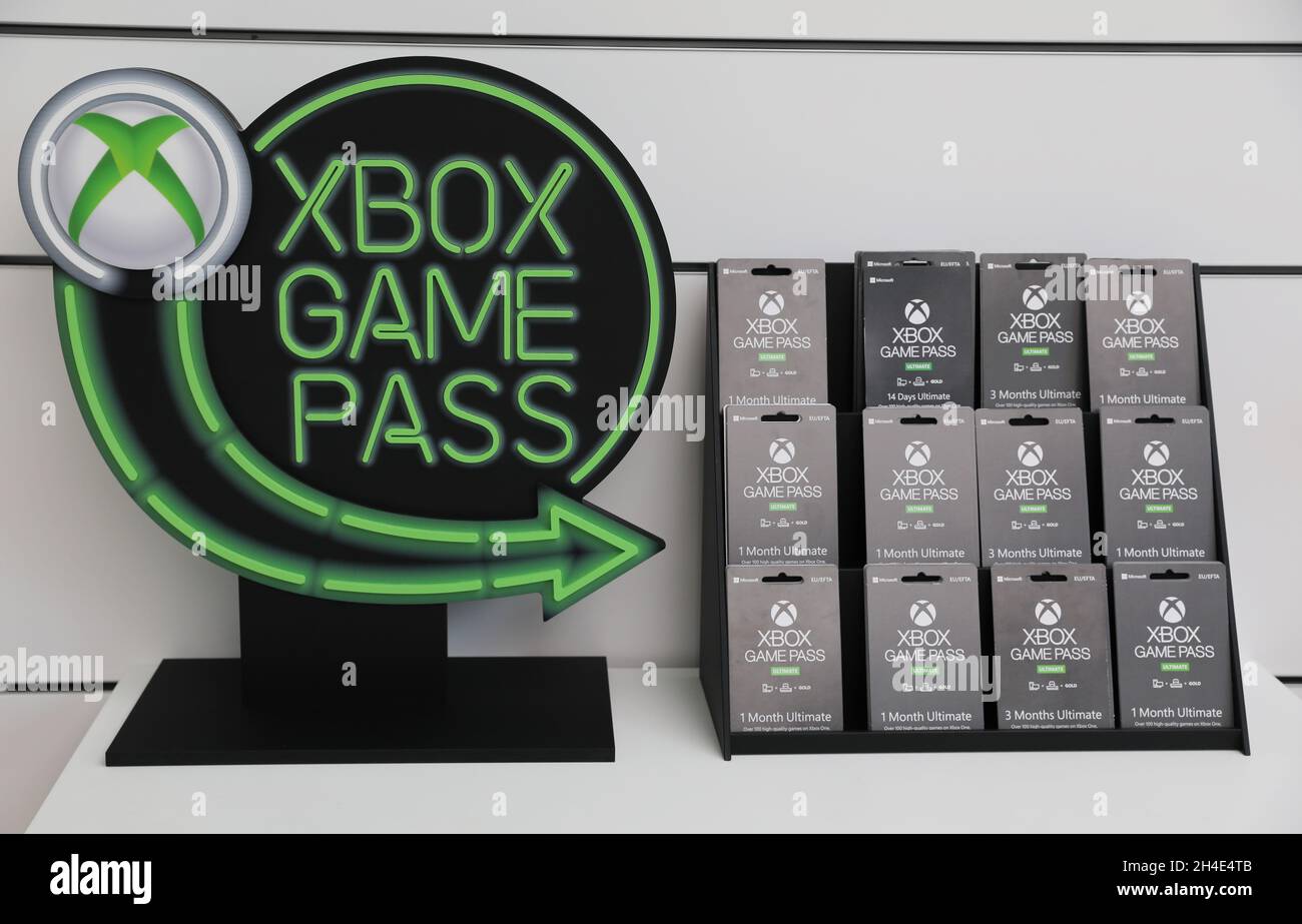 Los juegos de Xbox se exhiben en la nueva tienda insignia de Microsoft en  Oxford Circus, Londres. Fecha de la foto: Martes 16 de julio de 2019. El  crédito de la foto