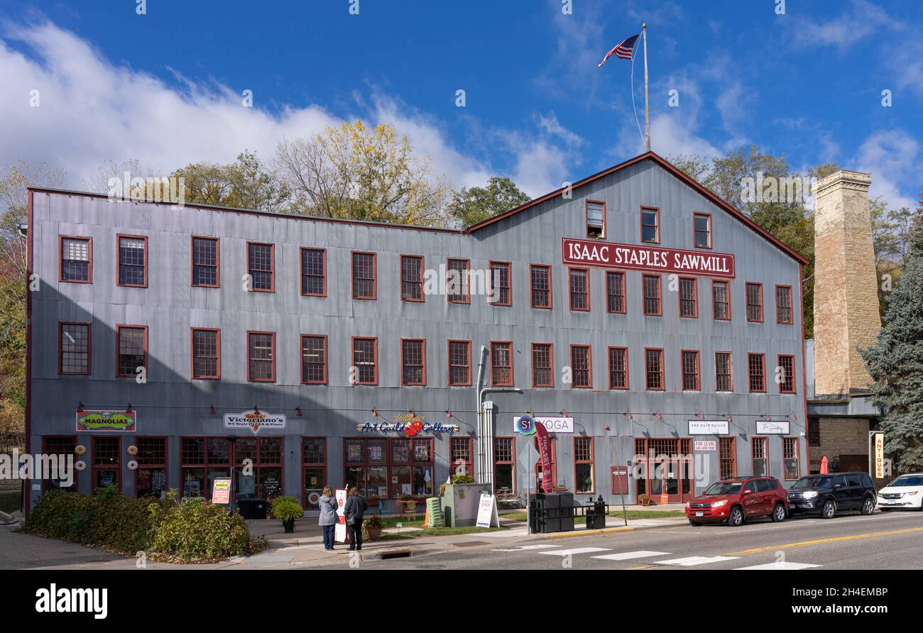 El edificio Isaac Staples Sawmill en el centro de Stillwater, Minnesota