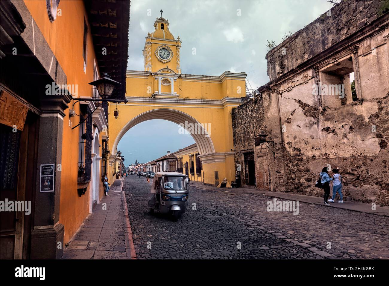 Arco de Santa Catalina, Antigua, Guatemala. Foto de stock