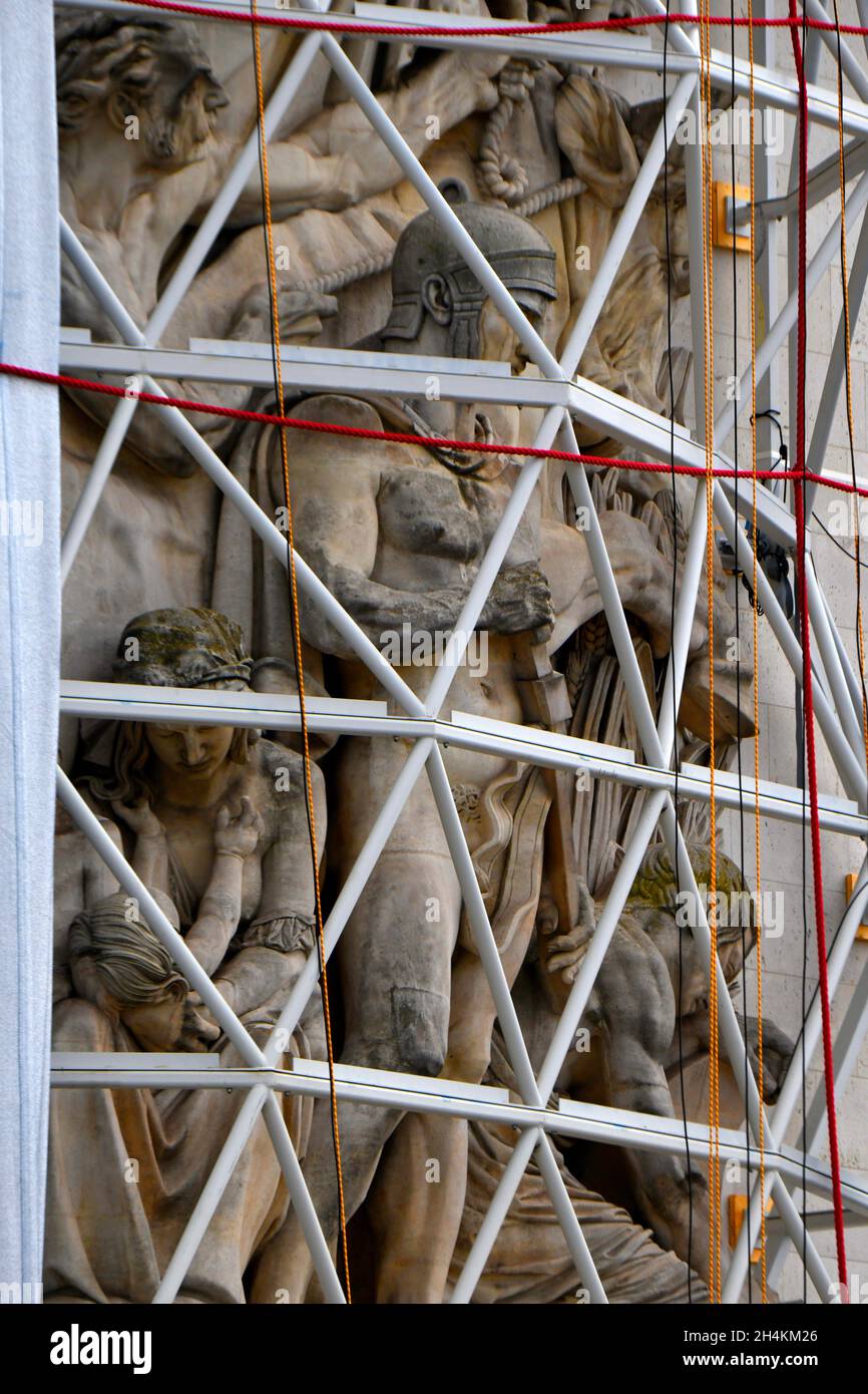 Arco de Triunfo envuelto por Christo Desensamblador , octubre de 4 2021, París, Francia, Europa. Foto de stock