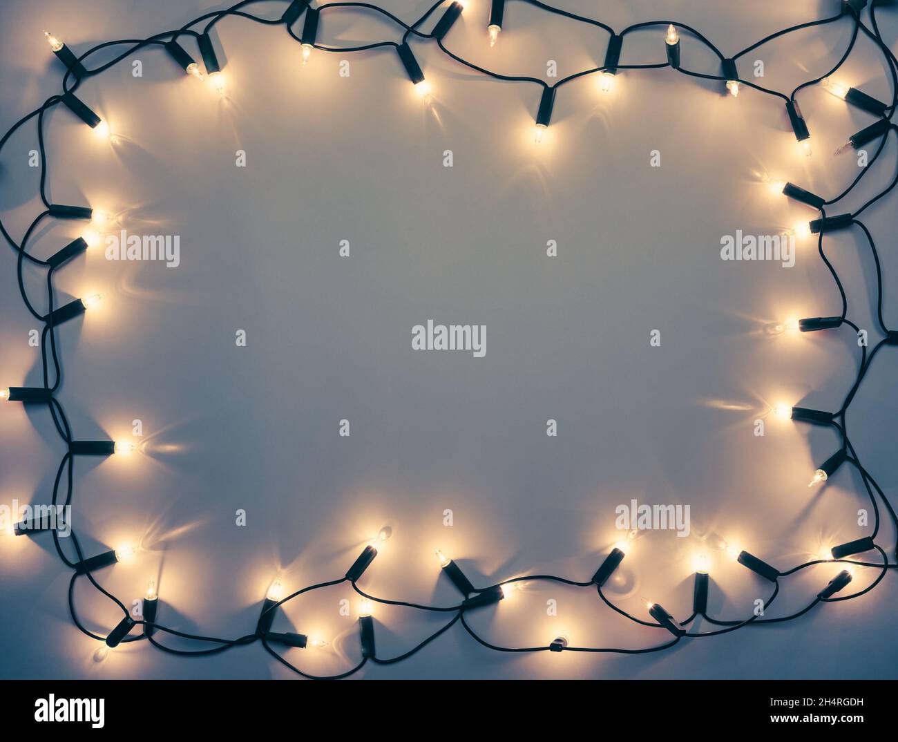 Luces navideñas vintage fotografías e imágenes de alta resolución - Alamy