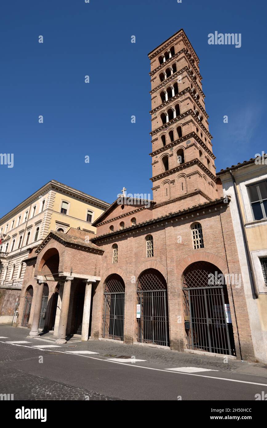 Italia, Roma, la basílica de Santa Maria en Cosmedin Foto de stock