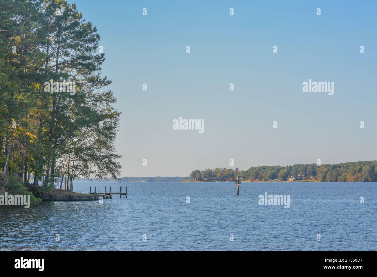 Hermosa vista del Lake Claiborne State Park, en Homer, Claiborne Parish, Louisiana Foto de stock