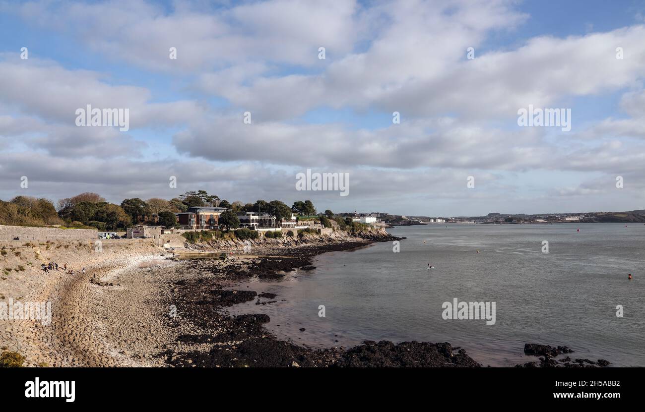 Devil's Point en primera línea de playa en Stonehouse, Plymouth. Visto