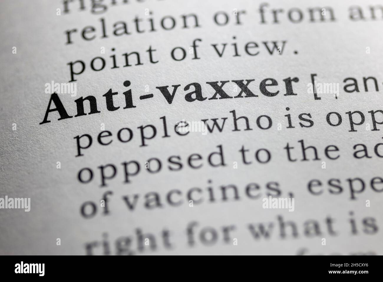 Palabra falsa del diccionario, definición del diccionario de anti-vaxxers Foto de stock