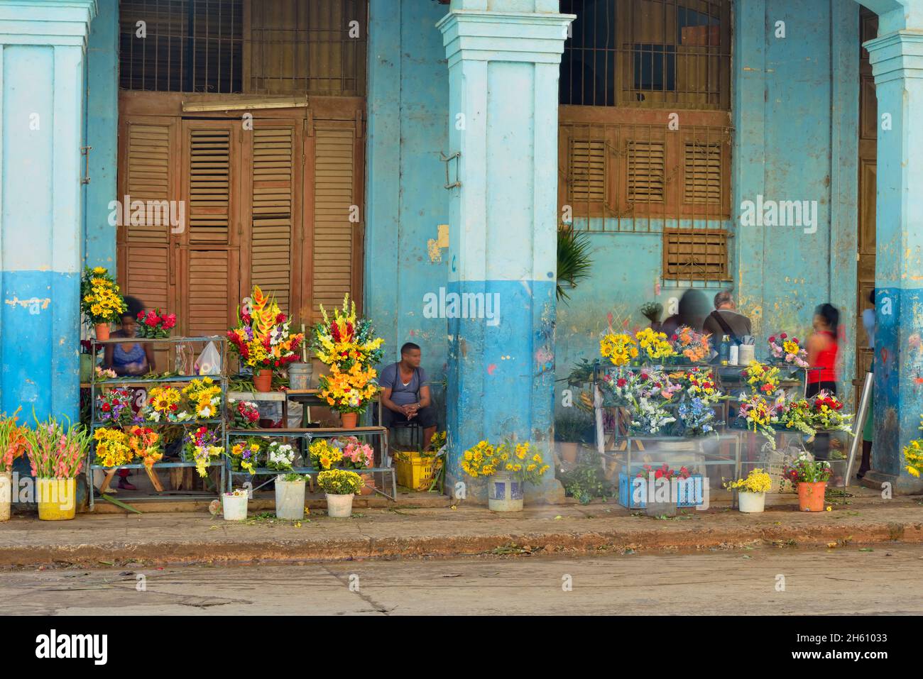 Oficinas De Dhl En La Habana Cuba Outdoor market in cuba Fotos e Imágenes de stock - Alamy