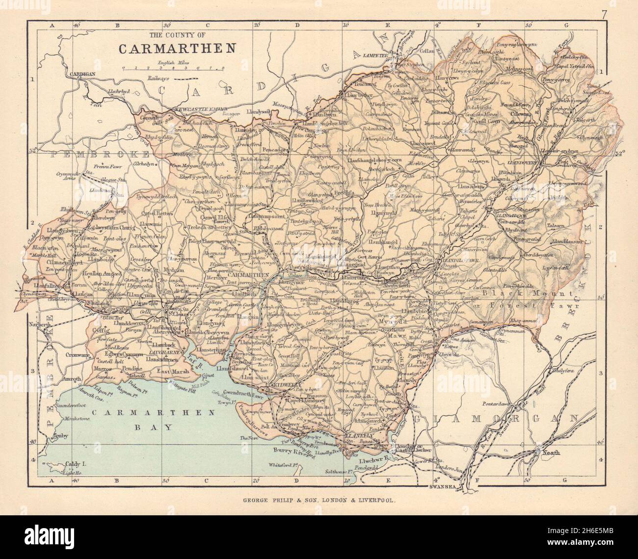CARMARTHENSHIRE 'El Condado de Carmarthen' Llanelli Wales BARTHOLOMEW 1890 MAP Foto de stock