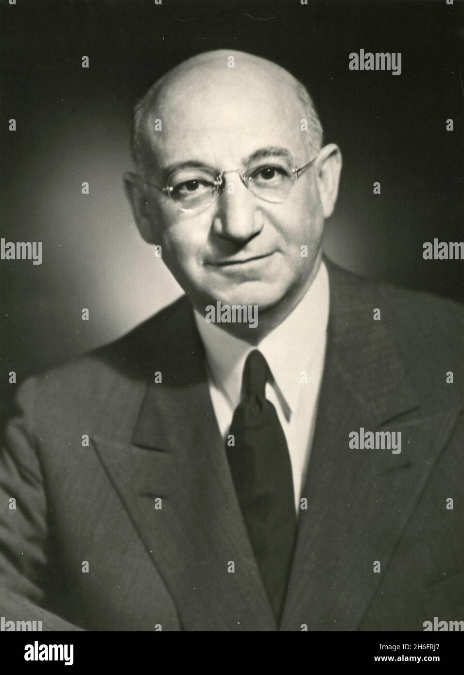 El empresario estadounidense Jacob Blaustein, Representante de los Estados Unidos en la Asamblea General de las Naciones Unidas de 10th, EE.UU. 1955 Foto de stock