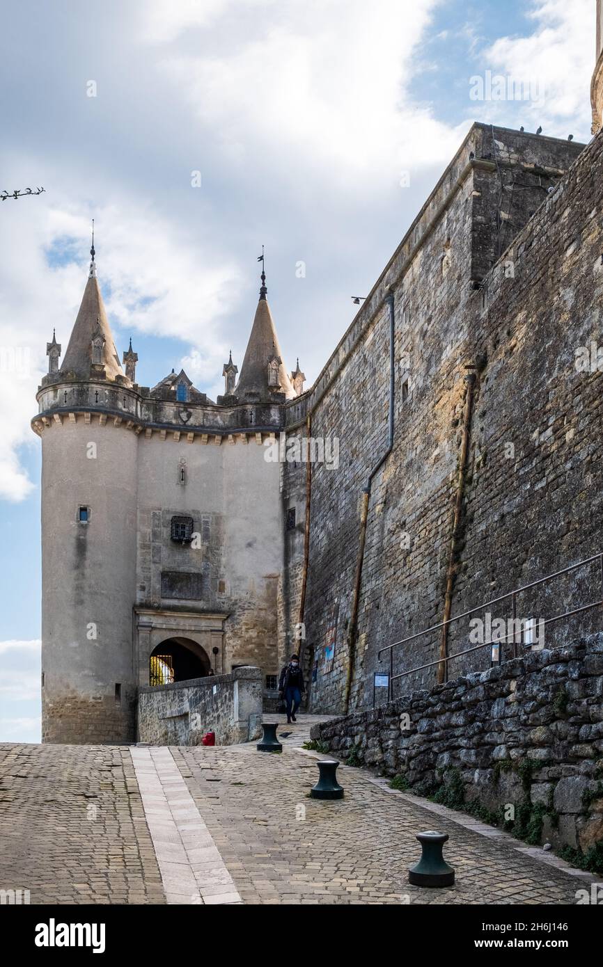 Château de Grignan, Gatehouse y Walls, Drome, Provenza, Francia Foto de stock
