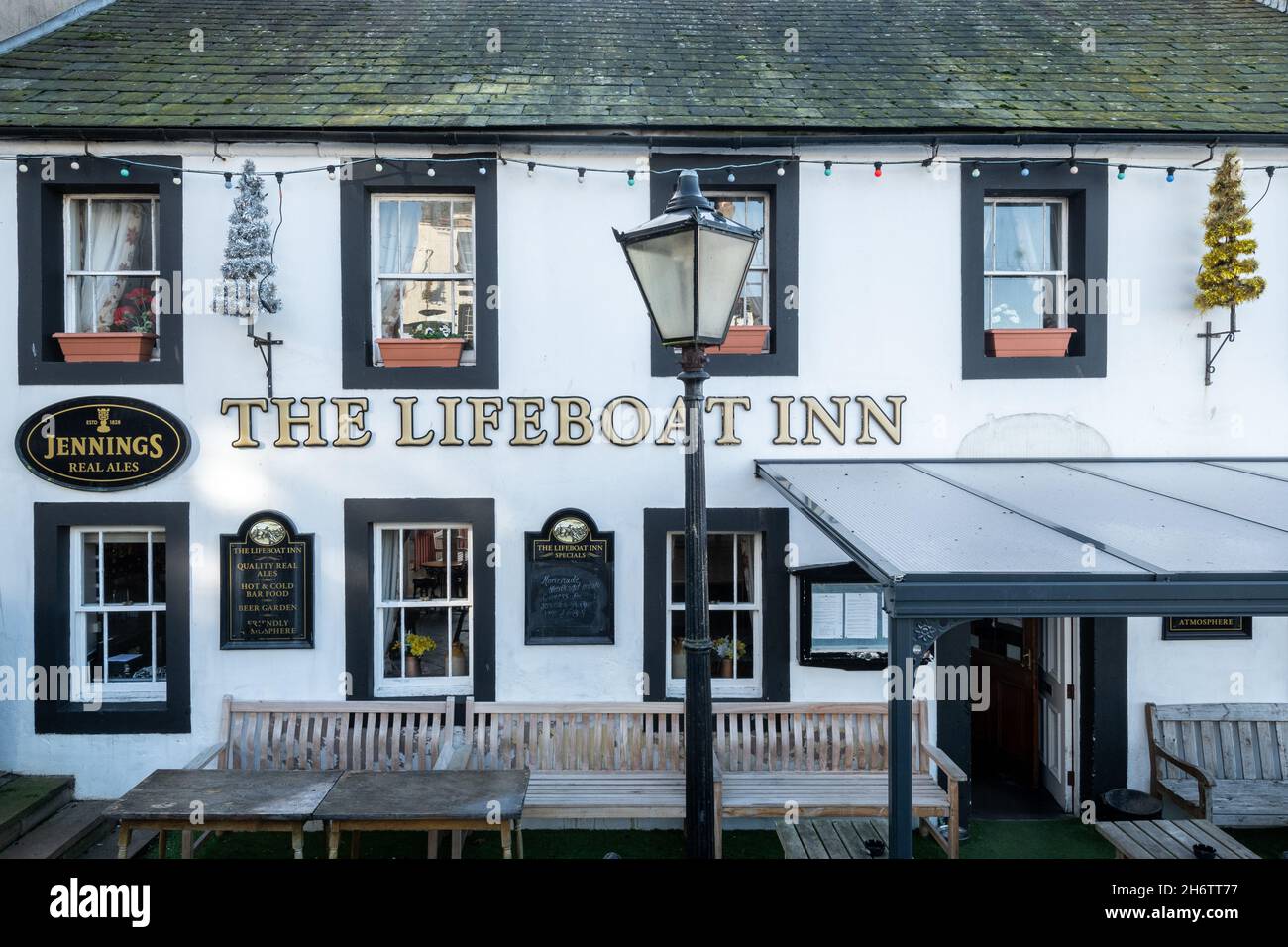 The Lifeboat Inn en la ciudad de Maryport, Cumbria, Inglaterra, Reino Unido Foto de stock