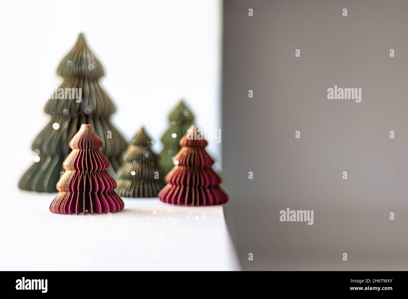 Papel de moda árboles de Navidad Foto de stock